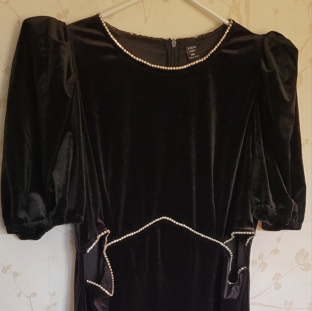 SHEIN Black Velvet Midi Dress with Pearl Accents
